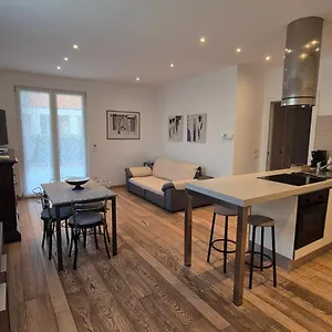 https://casa-spagnolo.hotelinveneto.com